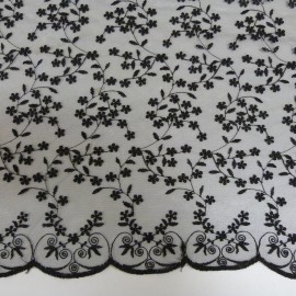 Dentelle campanule noir
